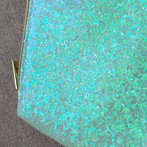 Tarte Blue/Green Glitter Paradise Makeup Bag - Picture 2 of 8